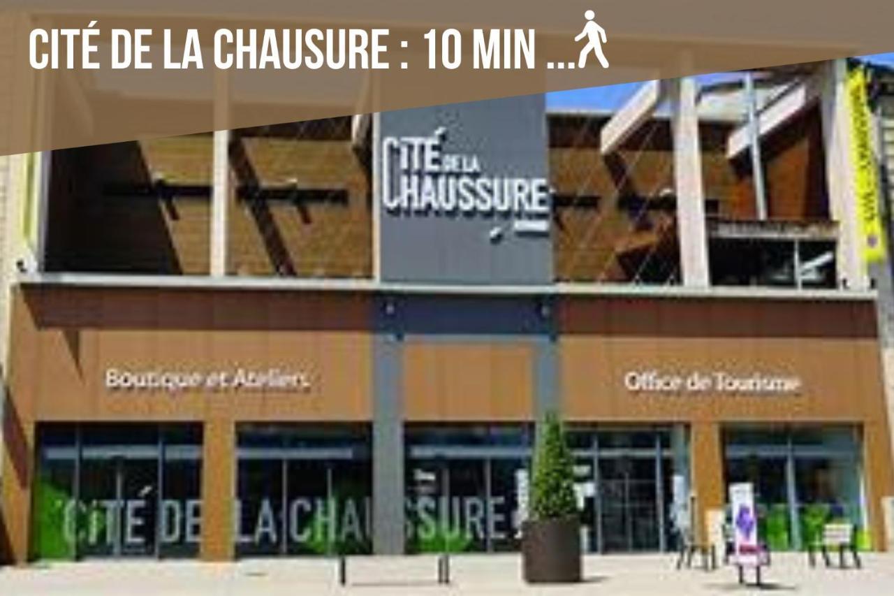 Appartement Le Bouquiniste, Atypique, Cosy, Fibre, Bedinshop *