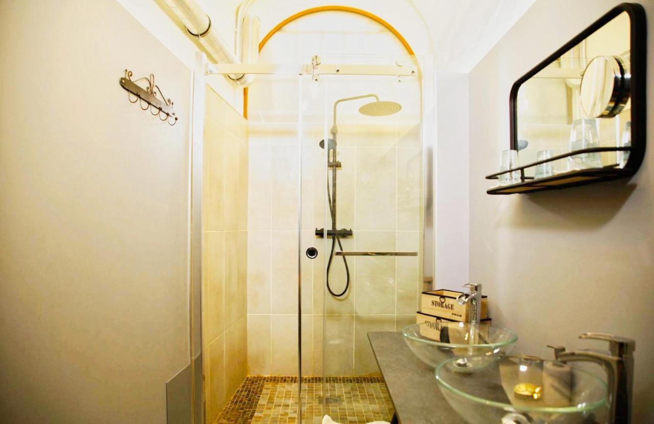Le Bouquiniste, Centre Historique, Fibre, Ess, Rez-de-chaussee, Bedinshop Apartment